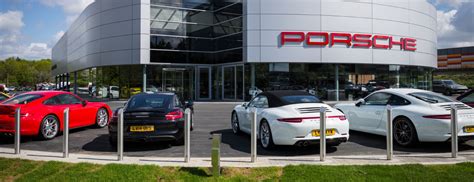 Porsche Centre East London