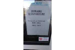 Potin auto à Ploudaniel