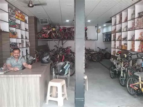 Pradeep cycle Store