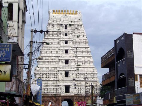 Prasadam Stall - Sri Kalahasti Temple