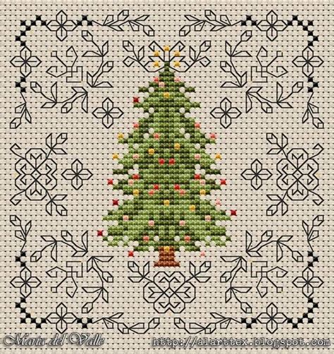 Printable Free Christmas Tree Cross Stitch Patterns