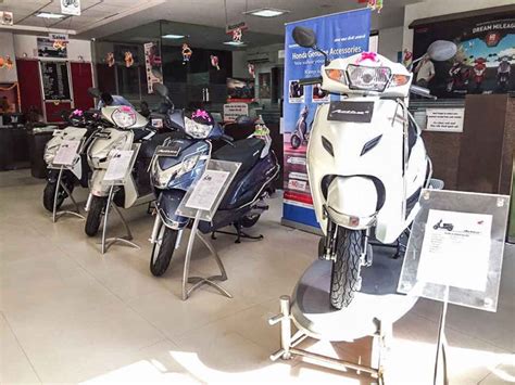 Projectile Auto - Two Wheeler Dealer In Dombivli