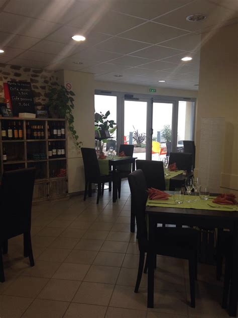 R'naissant à Lessac