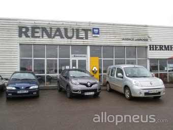 RENAULT - GARAGE LABROSSE à Charolles