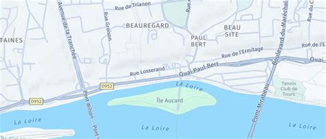 ROBERT MANDER à Tours