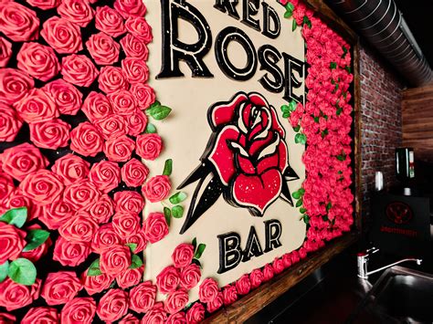 Red Rose Saloon &spa