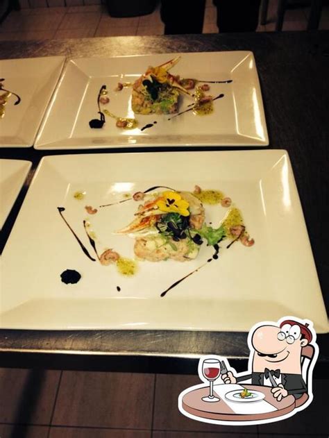 Restaurant à Écuras