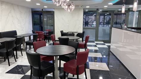 Restaurant Les Deux Rives à Créteil