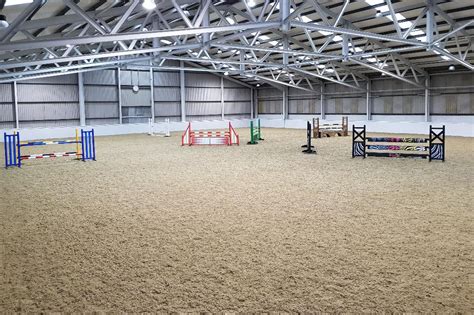 Round Meadows Equestrian Arena