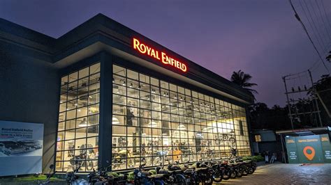 Royal Enfield Showroom - Guru Dashmesh Motors India Pvt. Ltd.