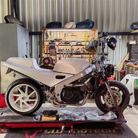 Ruleshaker Motorcycles & co à Bardos