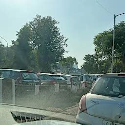 Rupali Parking. Lal Darwaja