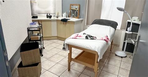 S-L'institut chez La Petite île à Tarbes