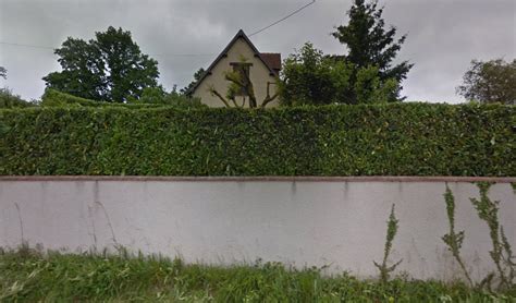 S.b Auto Pieces à Naveil