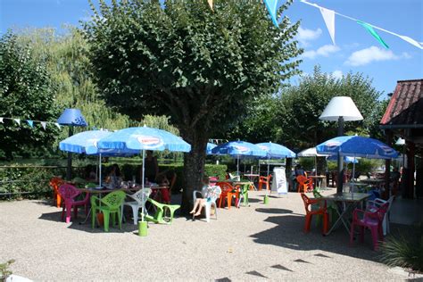 STADE NAUTIQUE à Decize