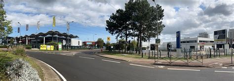 STANDING AUTO à Cergy