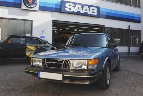 Saab-Händler
