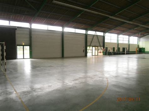 Salle Polyvalente à Assat