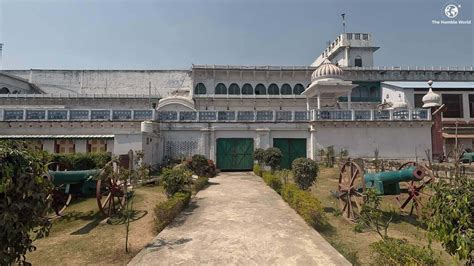 Sanjeev Mishra residence