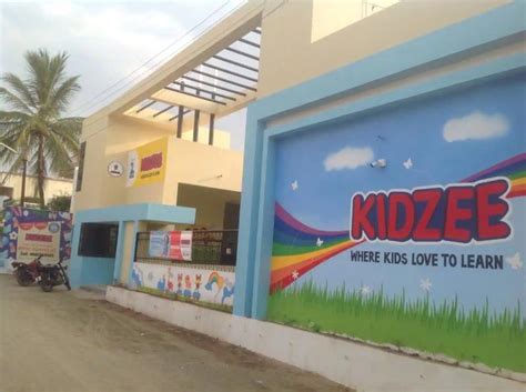 Saraswati Foundation's Kidzee English Meium School Dahivel