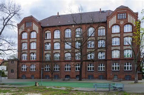 Schule am Berlinickeplatz (13. ISS) und Abendschule