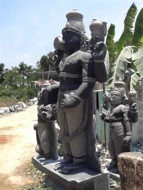 Shanmugam Sculptures & Architects (Wood Carving/Sthapathi/Stone Sculpture)