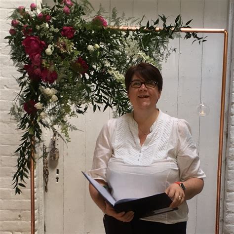 Shelley Bell - Independent Family Celebrant