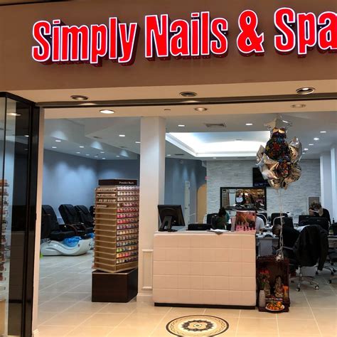 Simply nails and beauty