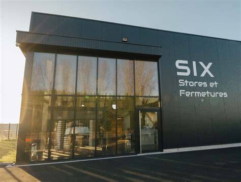 Six à Lyon
