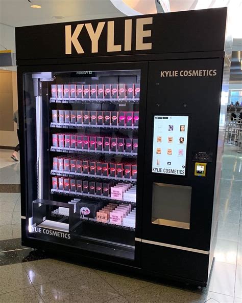 Skin care products vending machine