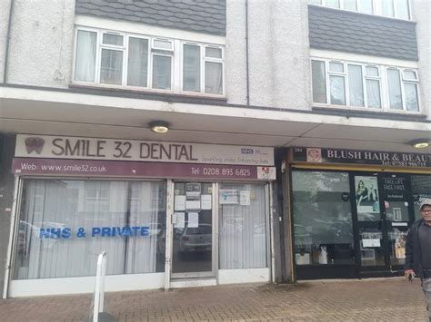Smile32 Dental