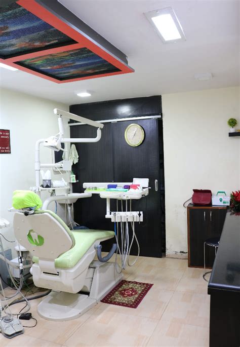 SmileKraft Dental Clinic & Implant Centre