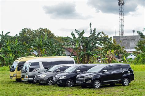 Sopir Rental Mobil Wisata di Jogja