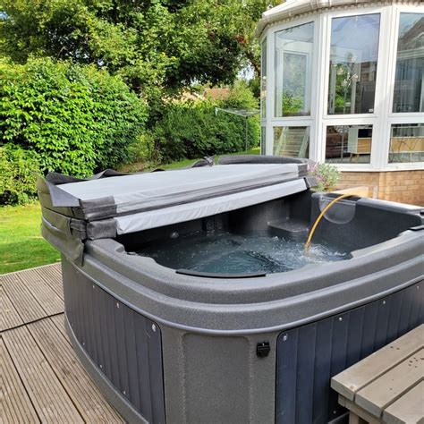 South East Hot Tub Hire