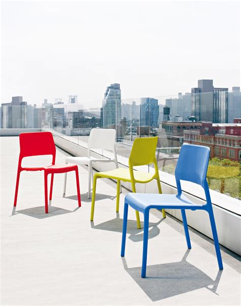 Spark Chairs & Furnitures
