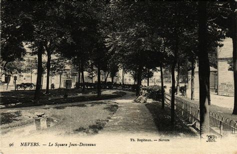 Square Walter Benjamin à Nevers