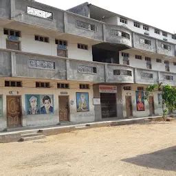 Sri Narayana High School