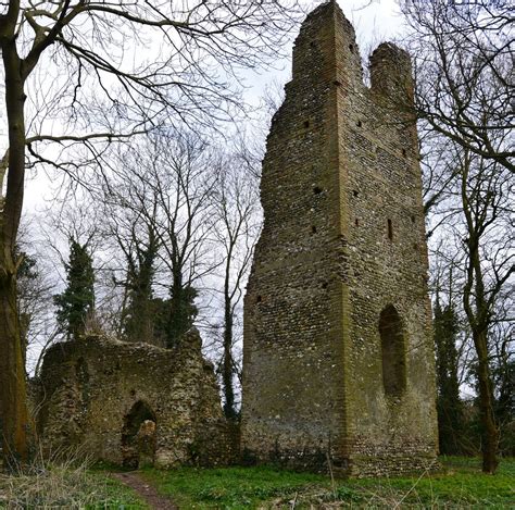 St Mary's Church (remains of)