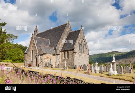 St. John's Scottish Episcopalian Church : Ballachulish