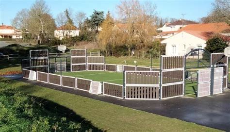 Stade à Saint-Prouant