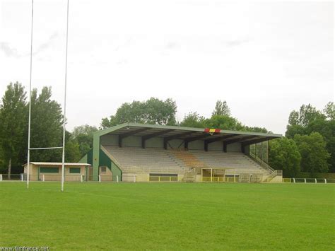 Stade de l'Isle-Jourdain, Gers à L'Isle-Jourdain