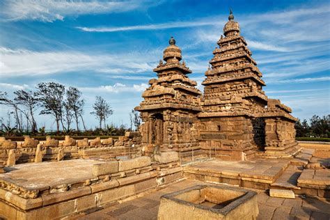 Stallin tourist guide mamallapuram