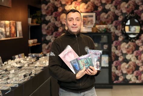 Starless Music Store à Cernay