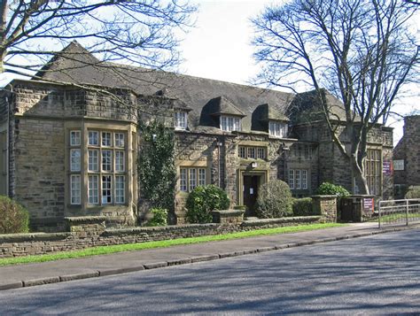 Staveley Library