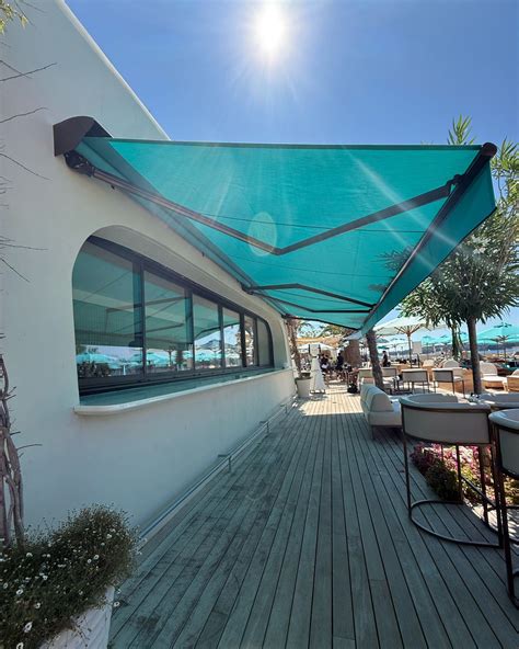 Store Led à Le Cannet