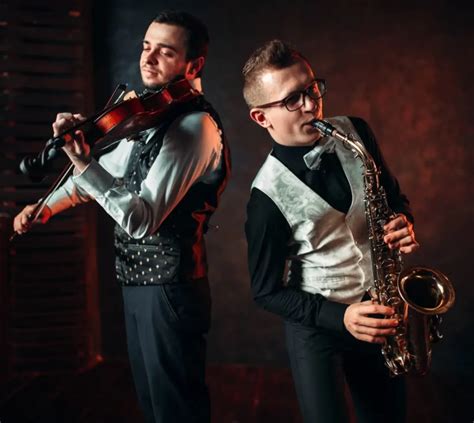 Studio 16 Entertainment 