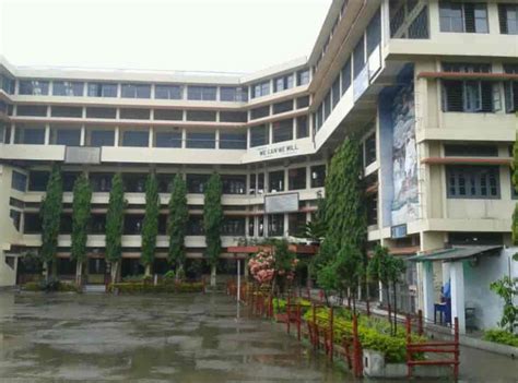 Suderashan Public School