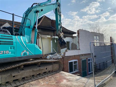 Surrey Demolition & Excavation Co Ltd