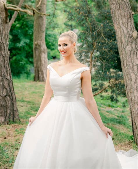 Susanne Christyne Bridal - Wedding Dresses, Lanarkshire Glasgow