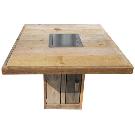 Table Cheminée à Tignes